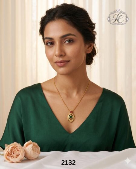 Haripriya Pendant Chain