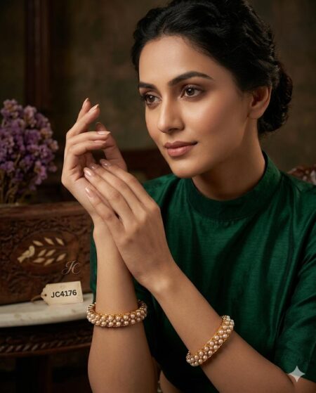 Muthu Rekha Bangles