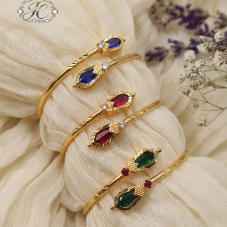 Nagapadam Adjustable Bangle